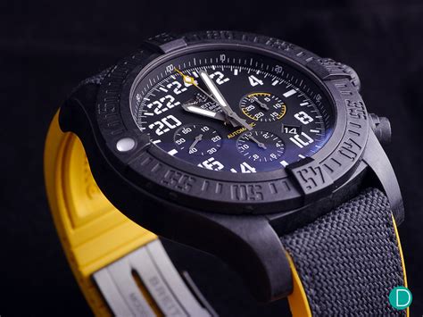 breitling breitlight avenger hurricane